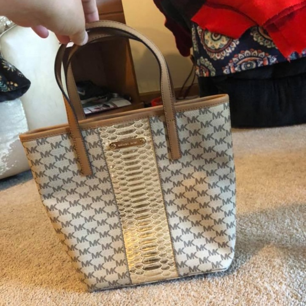 MK Purse, bought at marshals - Picture 4 of 4